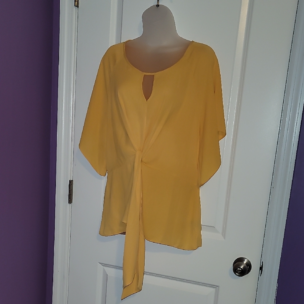 BOLD elements Orange Tie Front Blouse with Cut Out Sz: XL - Picture 2 of 6